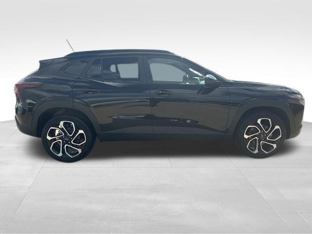new 2025 Chevrolet Trax car, priced at $26,835