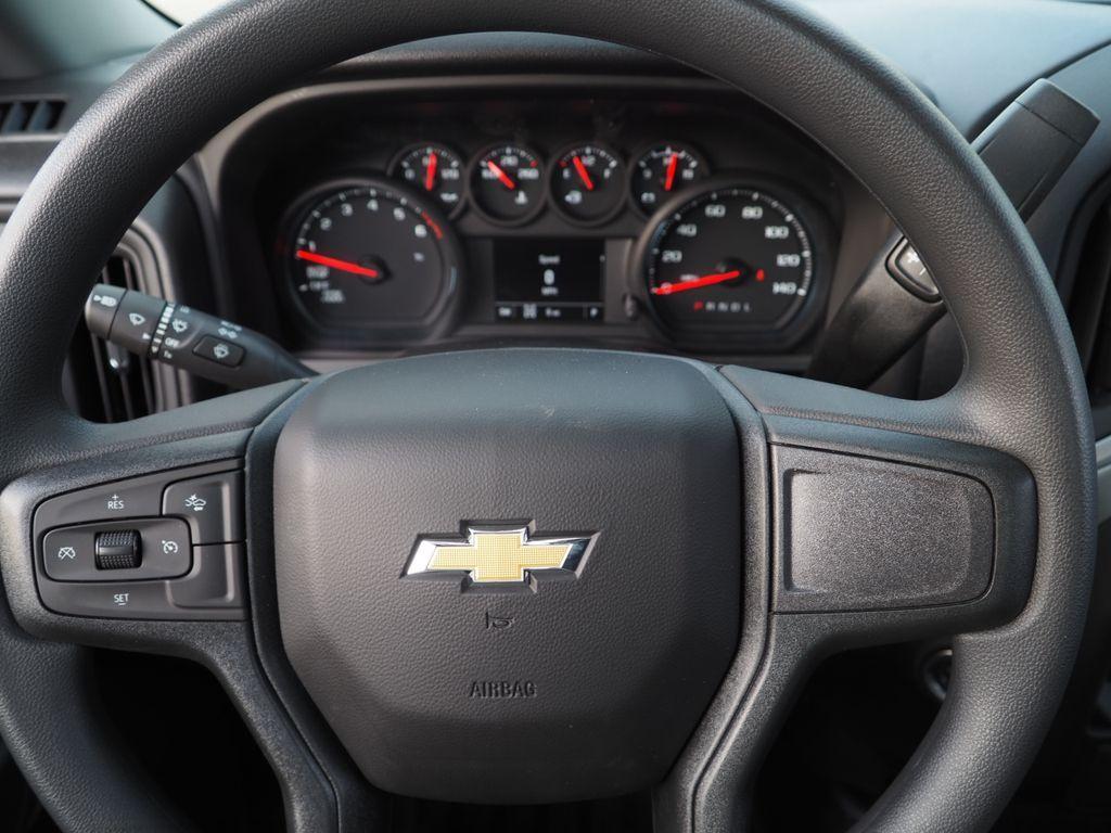 new 2025 Chevrolet Silverado 1500 car, priced at $38,205