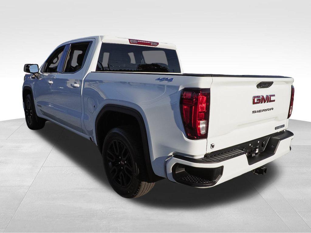 used 2023 GMC Sierra 1500 car, priced at $39,922