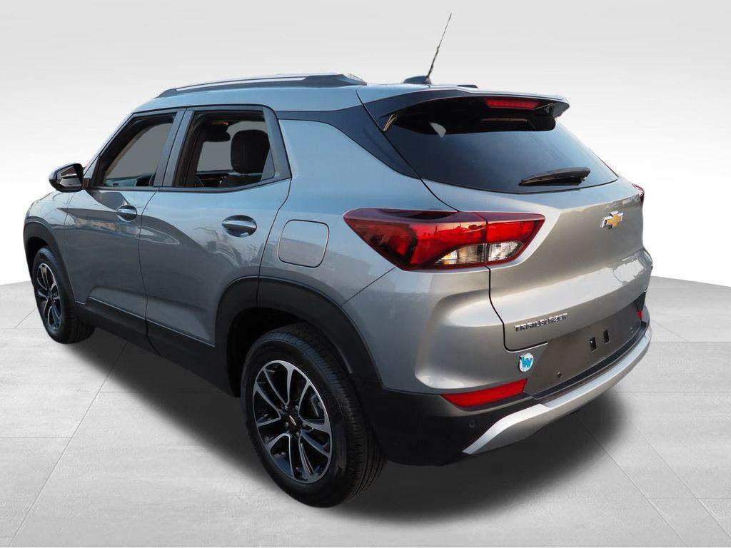 used 2024 Chevrolet TrailBlazer car, priced at $24,931