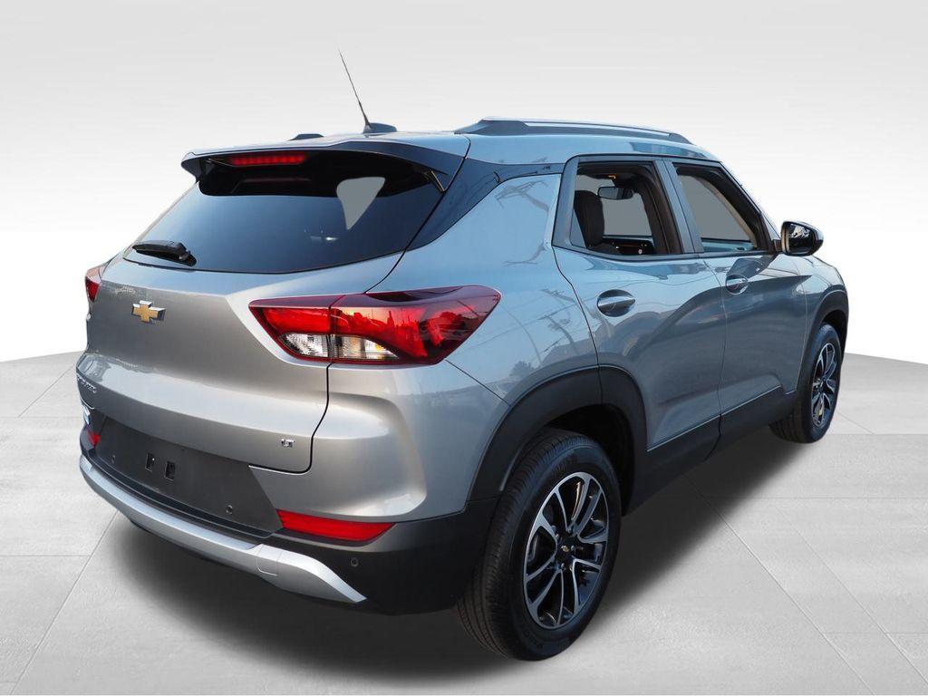 used 2024 Chevrolet TrailBlazer car, priced at $24,931