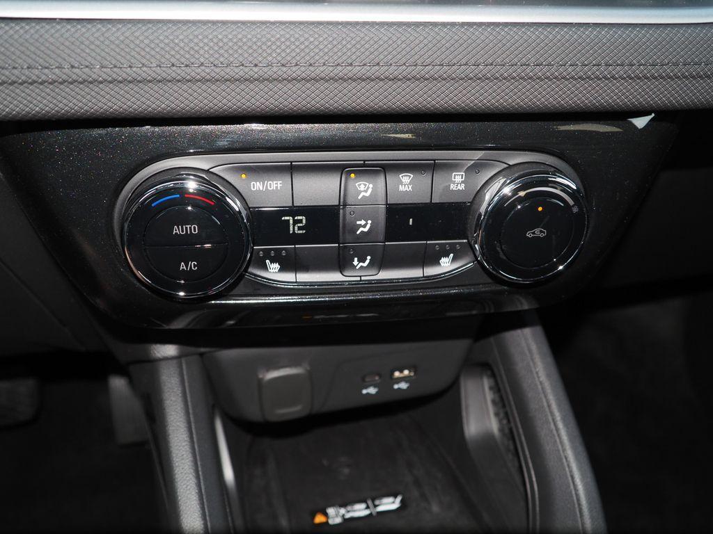 used 2024 Chevrolet TrailBlazer car, priced at $24,931