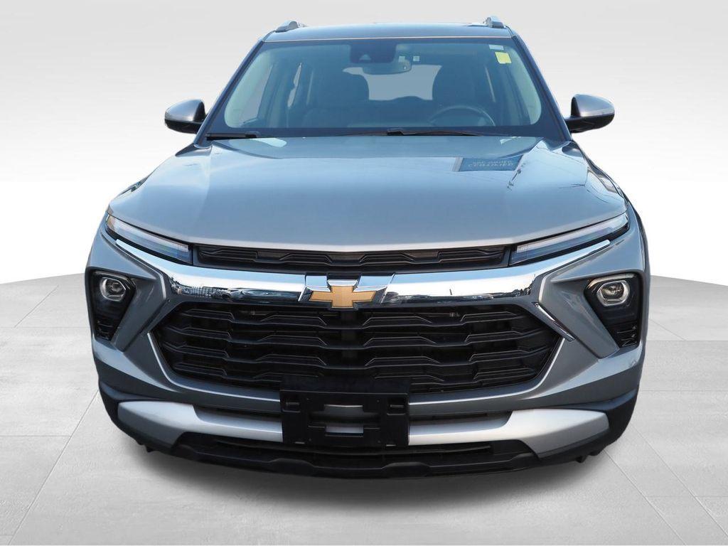 used 2024 Chevrolet TrailBlazer car, priced at $24,931