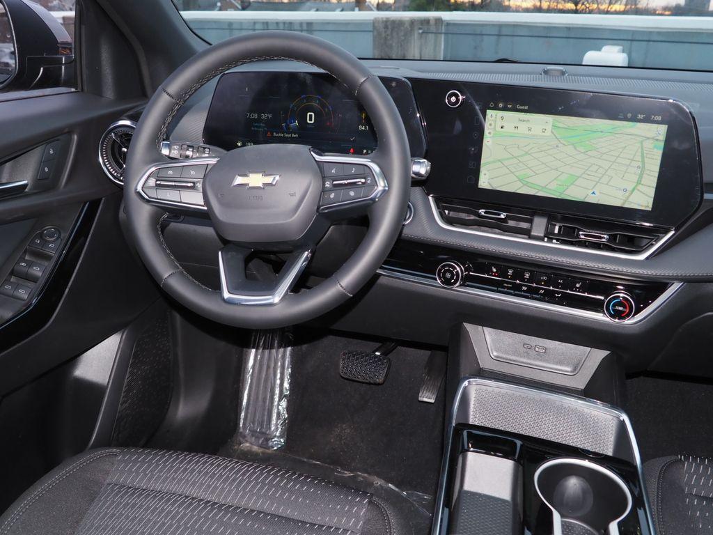 new 2025 Chevrolet Equinox car, priced at $27,995