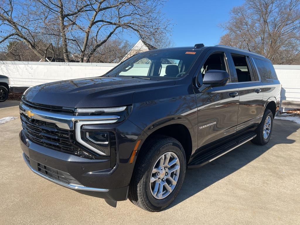 new 2025 Chevrolet Suburban car, priced at $63,995