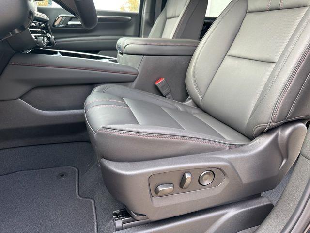 new 2026 Chevrolet Suburban car, priced at $78,215