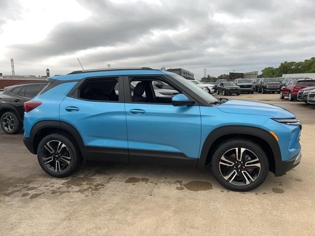 new 2025 Chevrolet TrailBlazer car, priced at $25,475