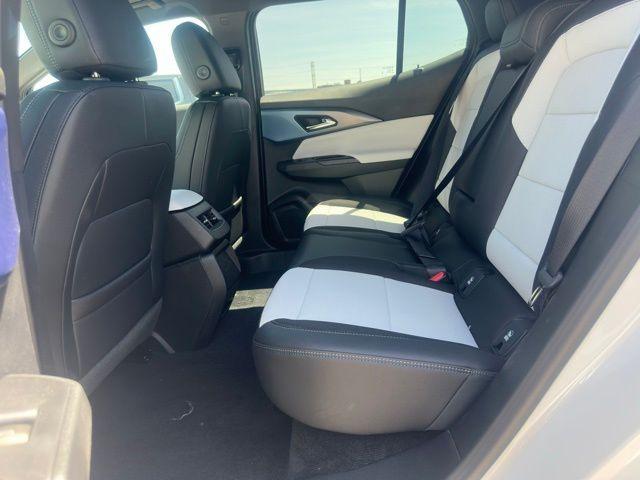 new 2025 Chevrolet Equinox EV car, priced at $40,295