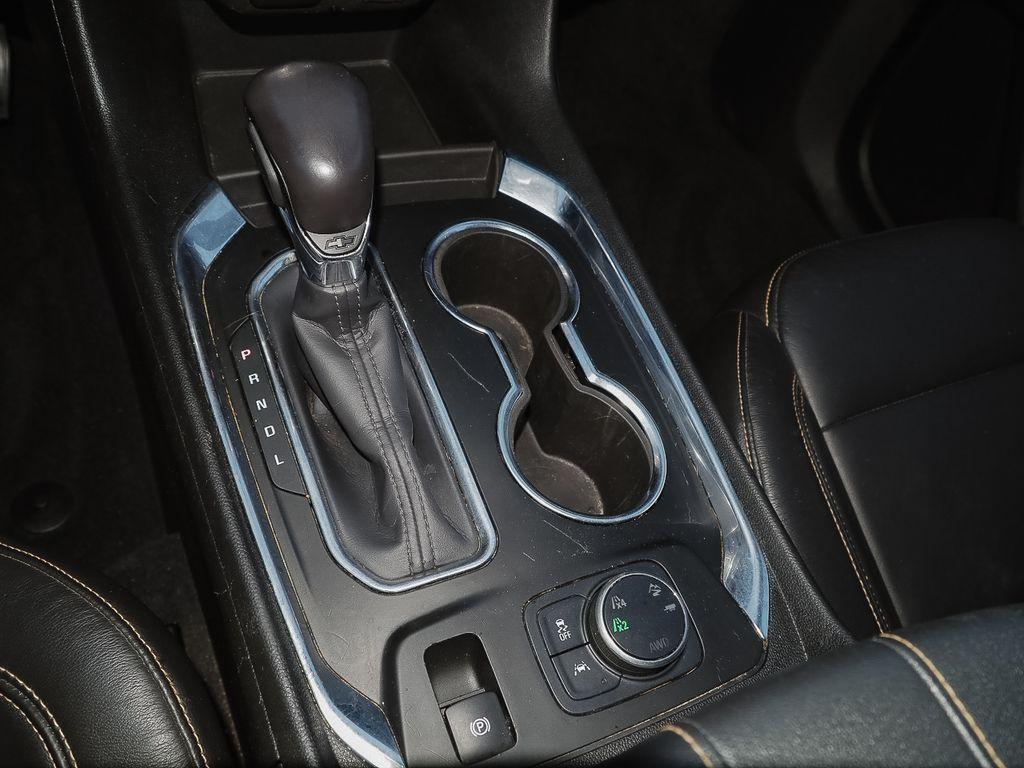 used 2021 Chevrolet Traverse car, priced at $29,232