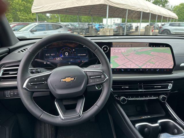 new 2025 Chevrolet Traverse car, priced at $42,650