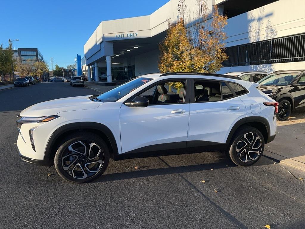 new 2025 Chevrolet Trax car, priced at $26,235