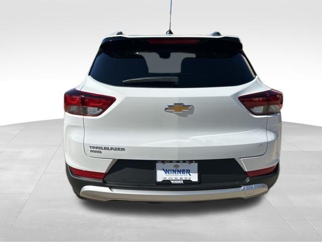new 2026 Chevrolet TrailBlazer car, priced at $27,955
