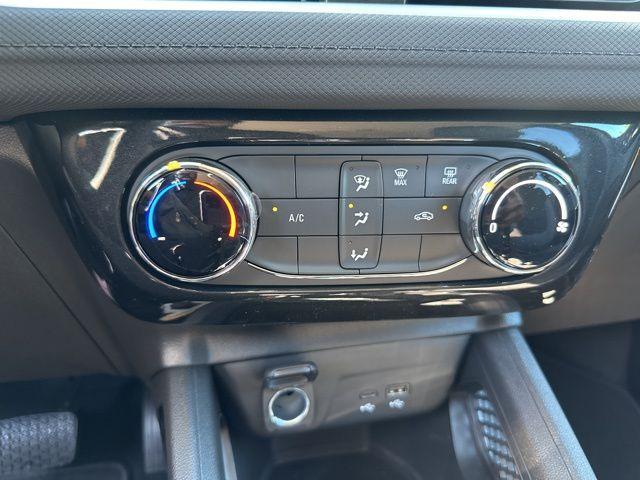 new 2026 Chevrolet TrailBlazer car, priced at $27,955