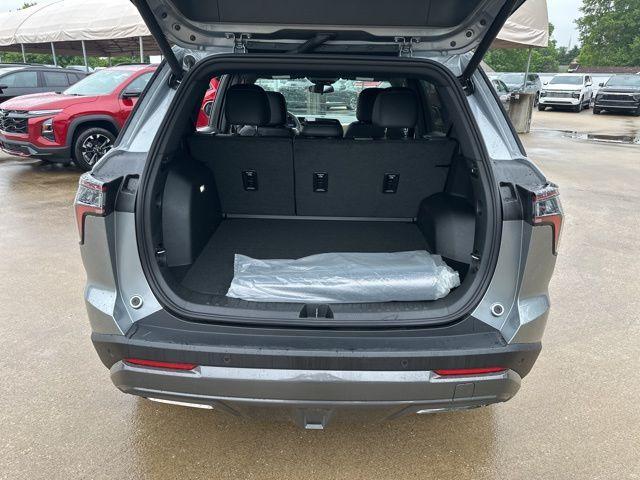 new 2026 Chevrolet Equinox car, priced at $36,845