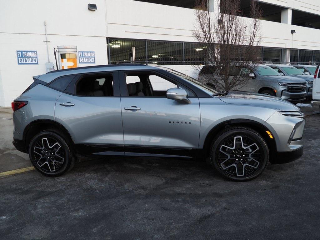 new 2025 Chevrolet Blazer car, priced at $43,765