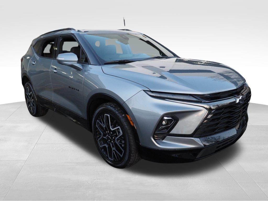 new 2025 Chevrolet Blazer car, priced at $43,765