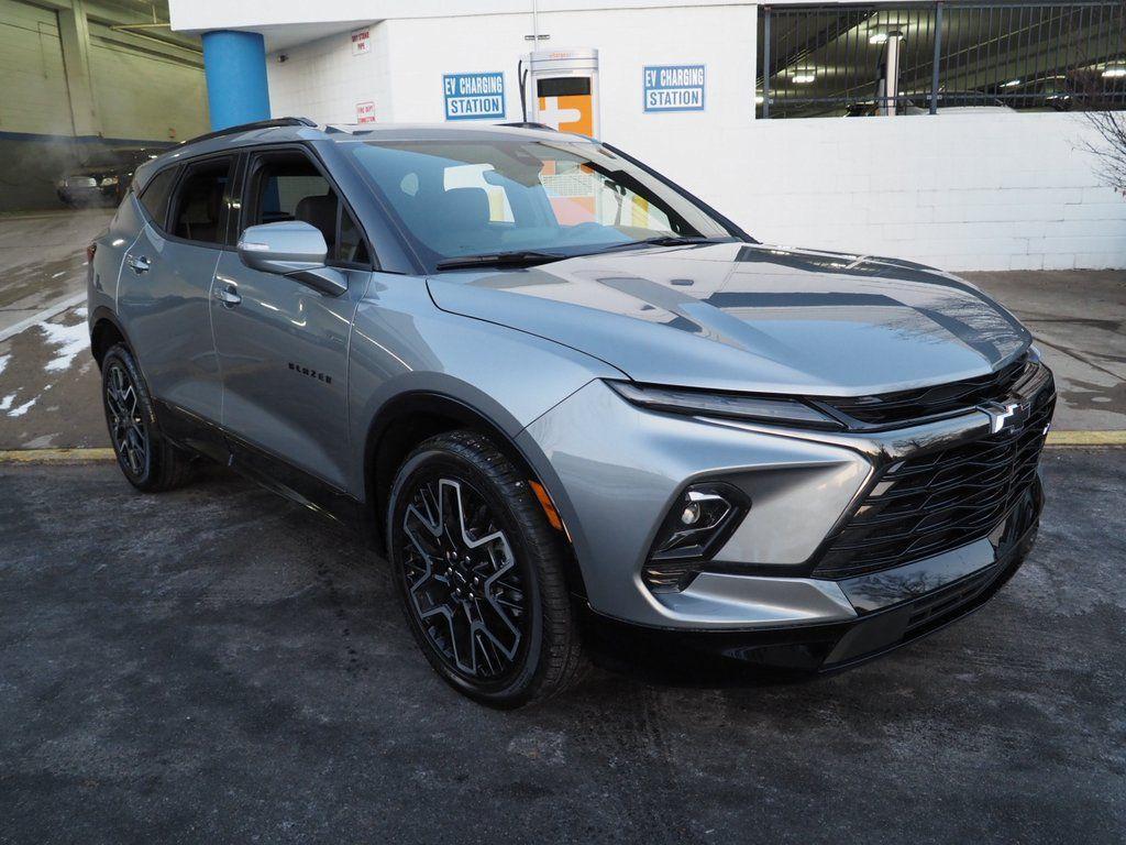 new 2025 Chevrolet Blazer car, priced at $44,265