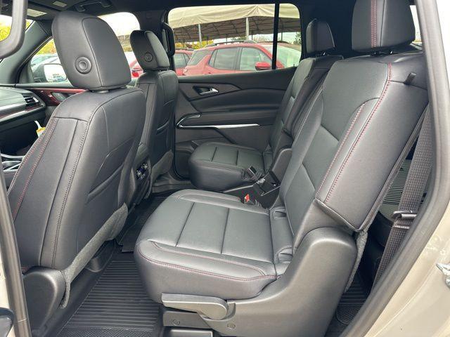 new 2026 Chevrolet Traverse car, priced at $49,760