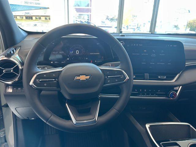 new 2026 Chevrolet Equinox car, priced at $31,135