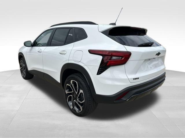 new 2025 Chevrolet Trax car, priced at $26,835