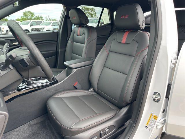 new 2025 Chevrolet Trax car, priced at $26,835