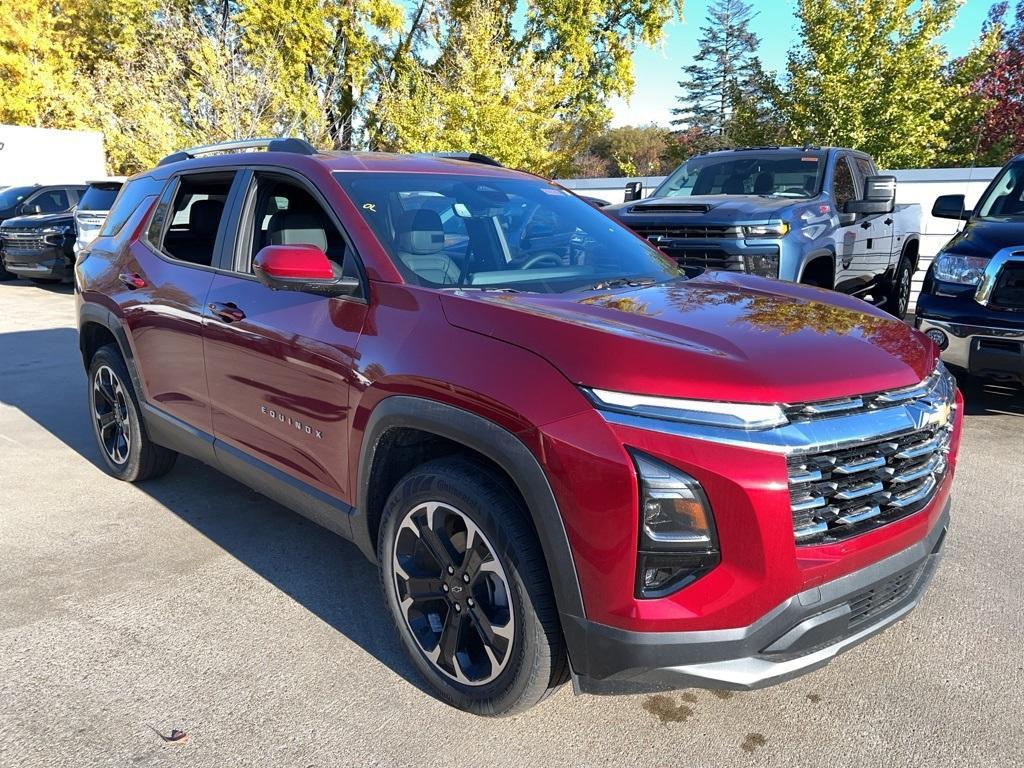 new 2025 Chevrolet Equinox car, priced at $35,670