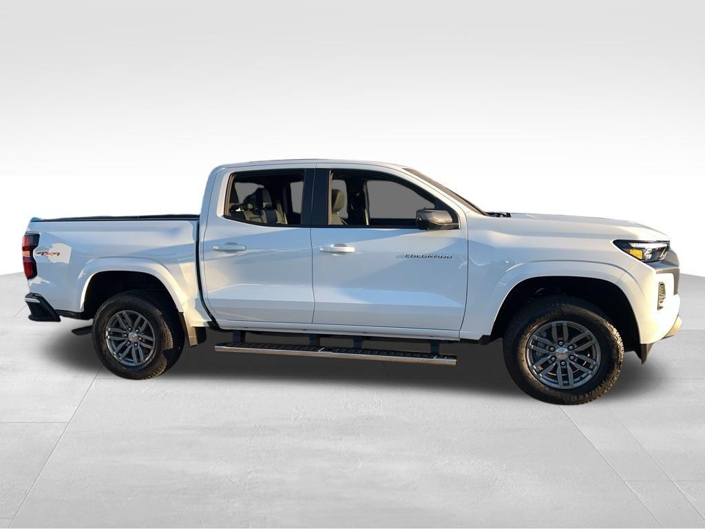 new 2024 Chevrolet Colorado car, priced at $43,995