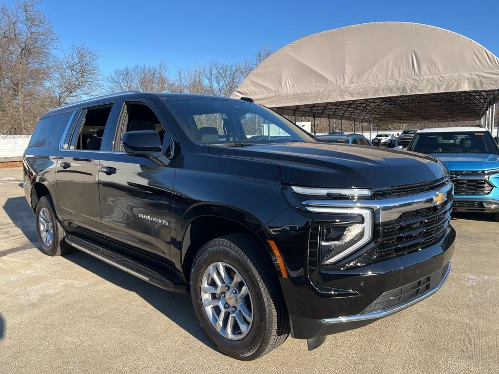 new 2025 Chevrolet Suburban car, priced at $63,995