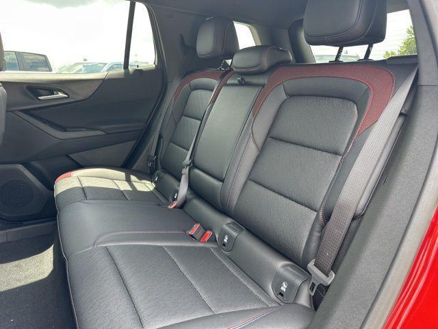 new 2026 Chevrolet Equinox car, priced at $33,895