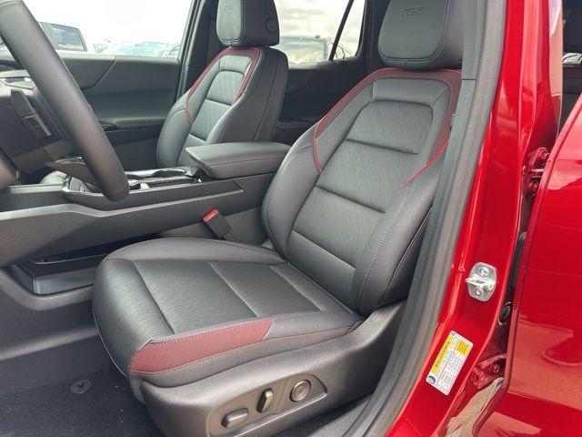 new 2026 Chevrolet Equinox car, priced at $33,895