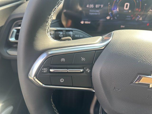 new 2026 Chevrolet Traverse car, priced at $41,235