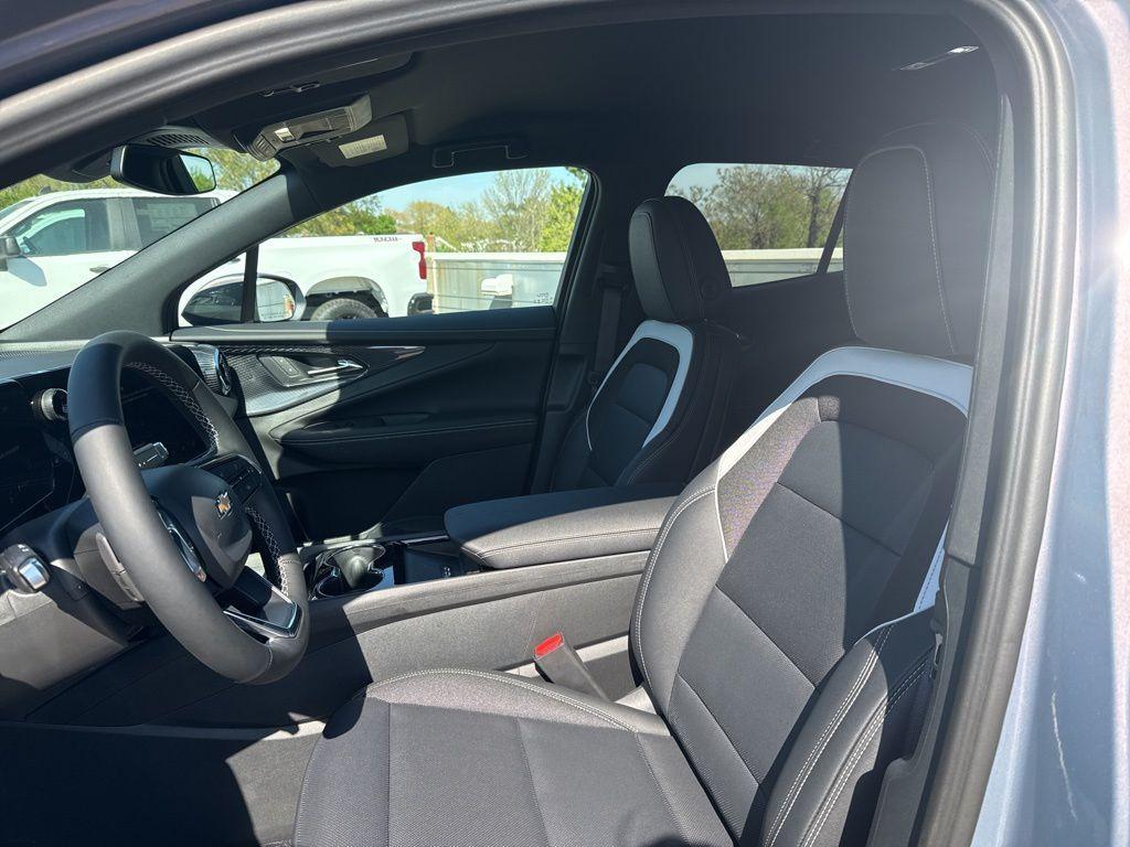 new 2025 Chevrolet Blazer EV car, priced at $45,710