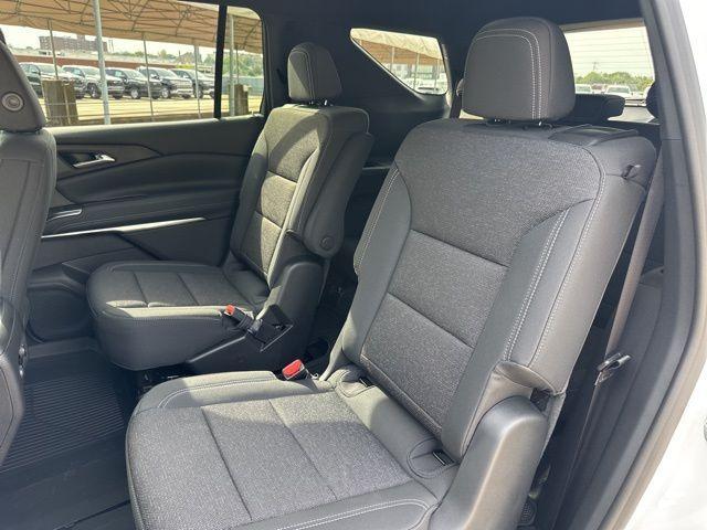 new 2026 Chevrolet Traverse car, priced at $44,639