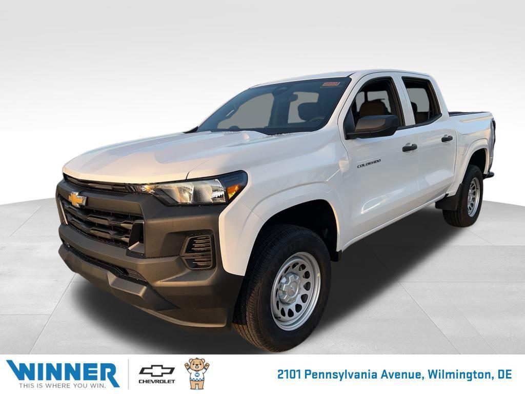 new 2025 Chevrolet Colorado car, priced at $33,105