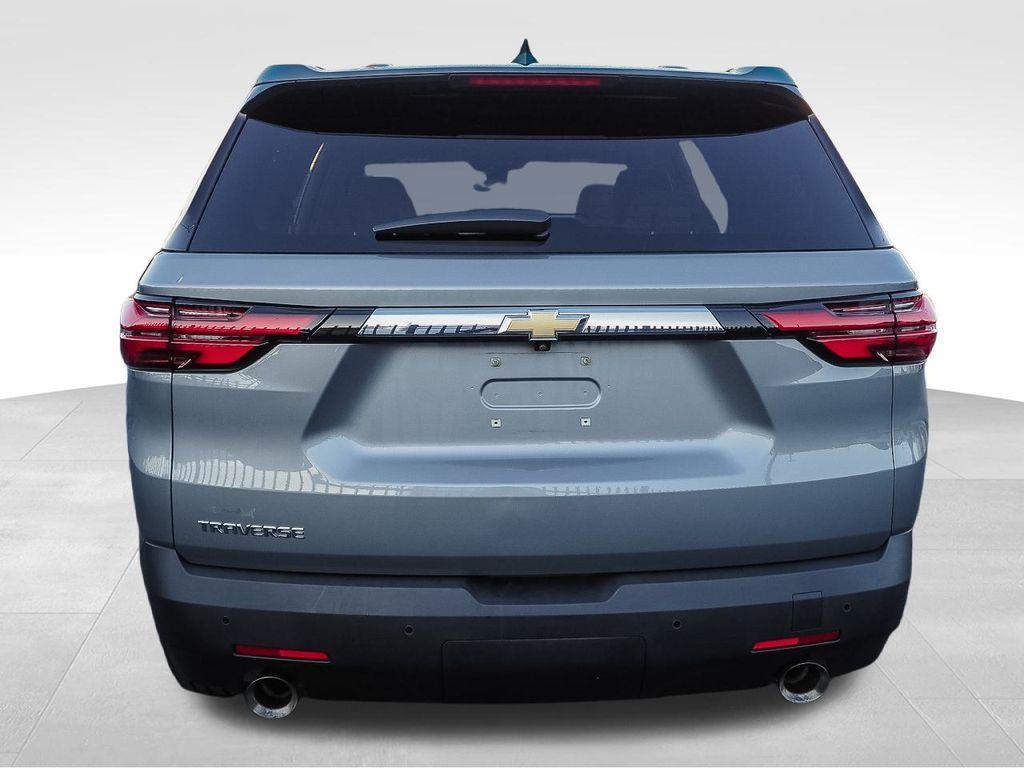 used 2023 Chevrolet Traverse car, priced at $28,615
