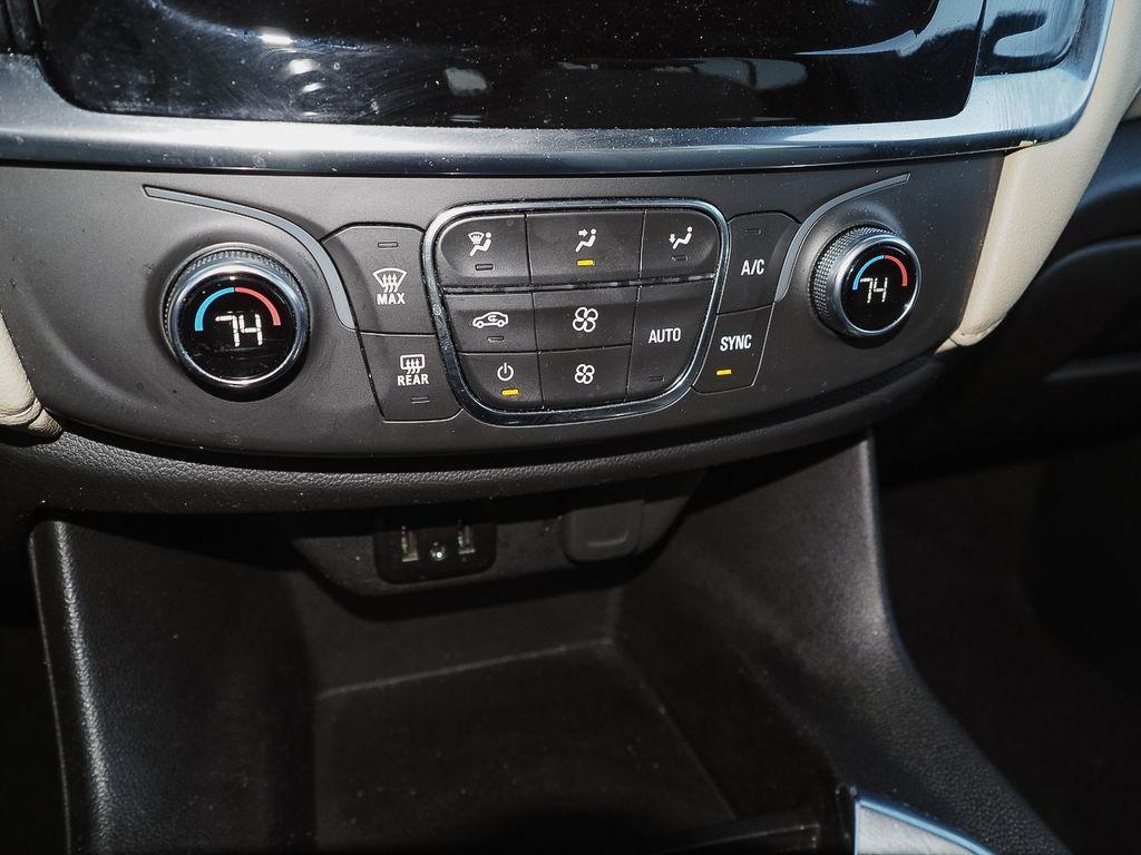 used 2023 Chevrolet Traverse car, priced at $28,615