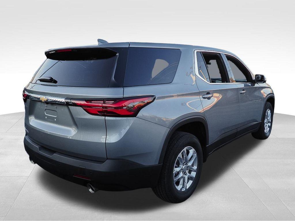 used 2023 Chevrolet Traverse car, priced at $28,615