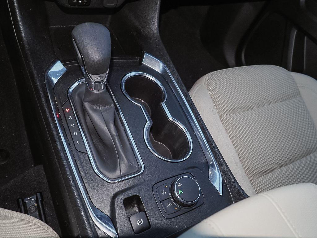 used 2023 Chevrolet Traverse car, priced at $28,615