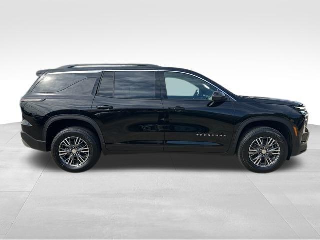 new 2026 Chevrolet Traverse car, priced at $43,695