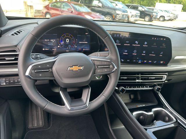 new 2026 Chevrolet Traverse car, priced at $43,695