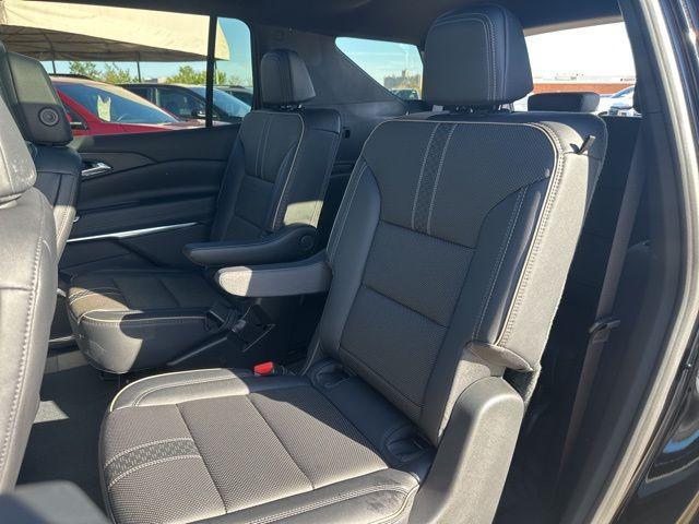 new 2026 Chevrolet Traverse car, priced at $61,585