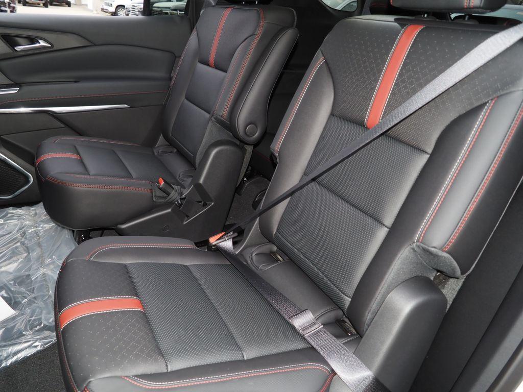 new 2025 Chevrolet Traverse car, priced at $58,200