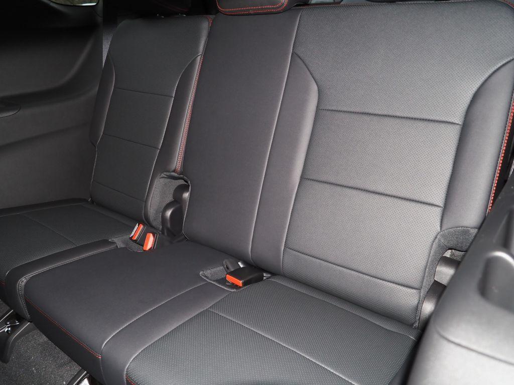new 2025 Chevrolet Traverse car, priced at $58,200
