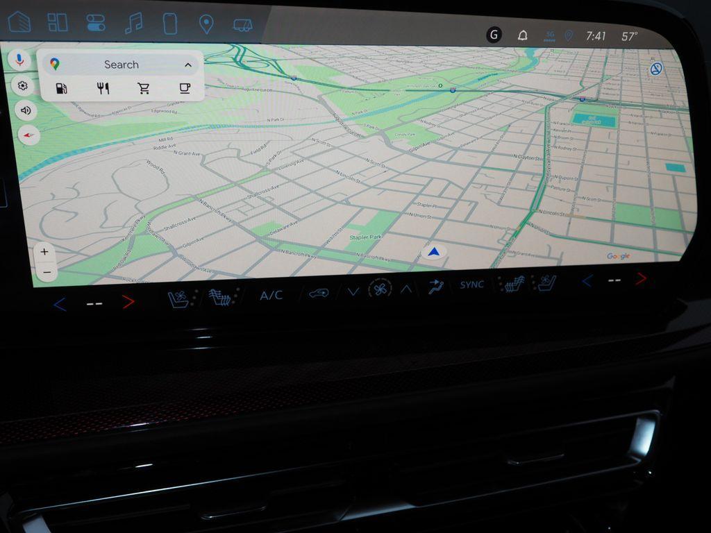new 2025 Chevrolet Traverse car, priced at $58,200
