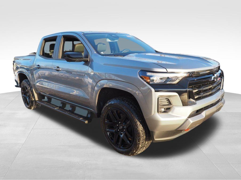 new 2025 Chevrolet Colorado car, priced at $48,130