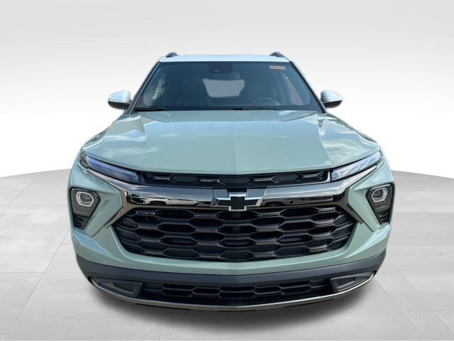 new 2025 Chevrolet TrailBlazer car, priced at $32,675