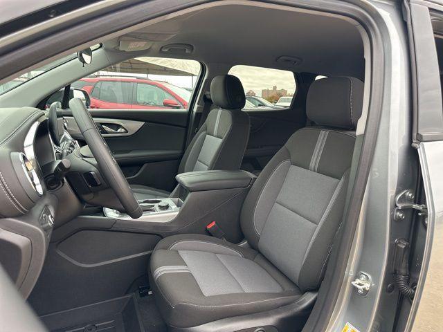 new 2025 Chevrolet Blazer car, priced at $36,230
