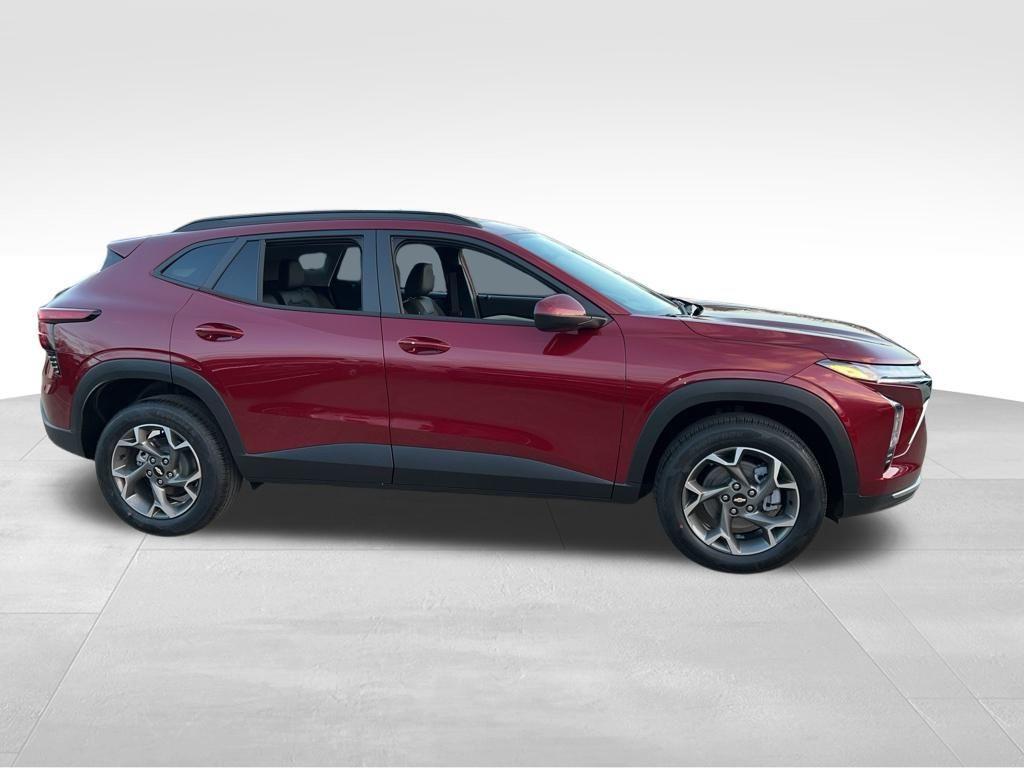 new 2025 Chevrolet Trax car, priced at $24,135