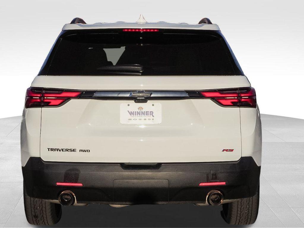 used 2023 Chevrolet Traverse car, priced at $36,049