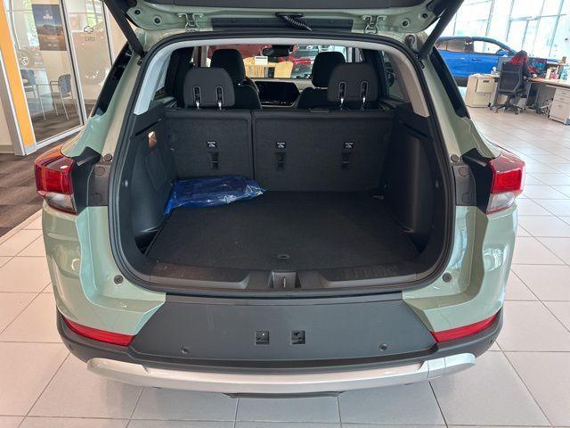 new 2025 Chevrolet TrailBlazer car, priced at $29,450